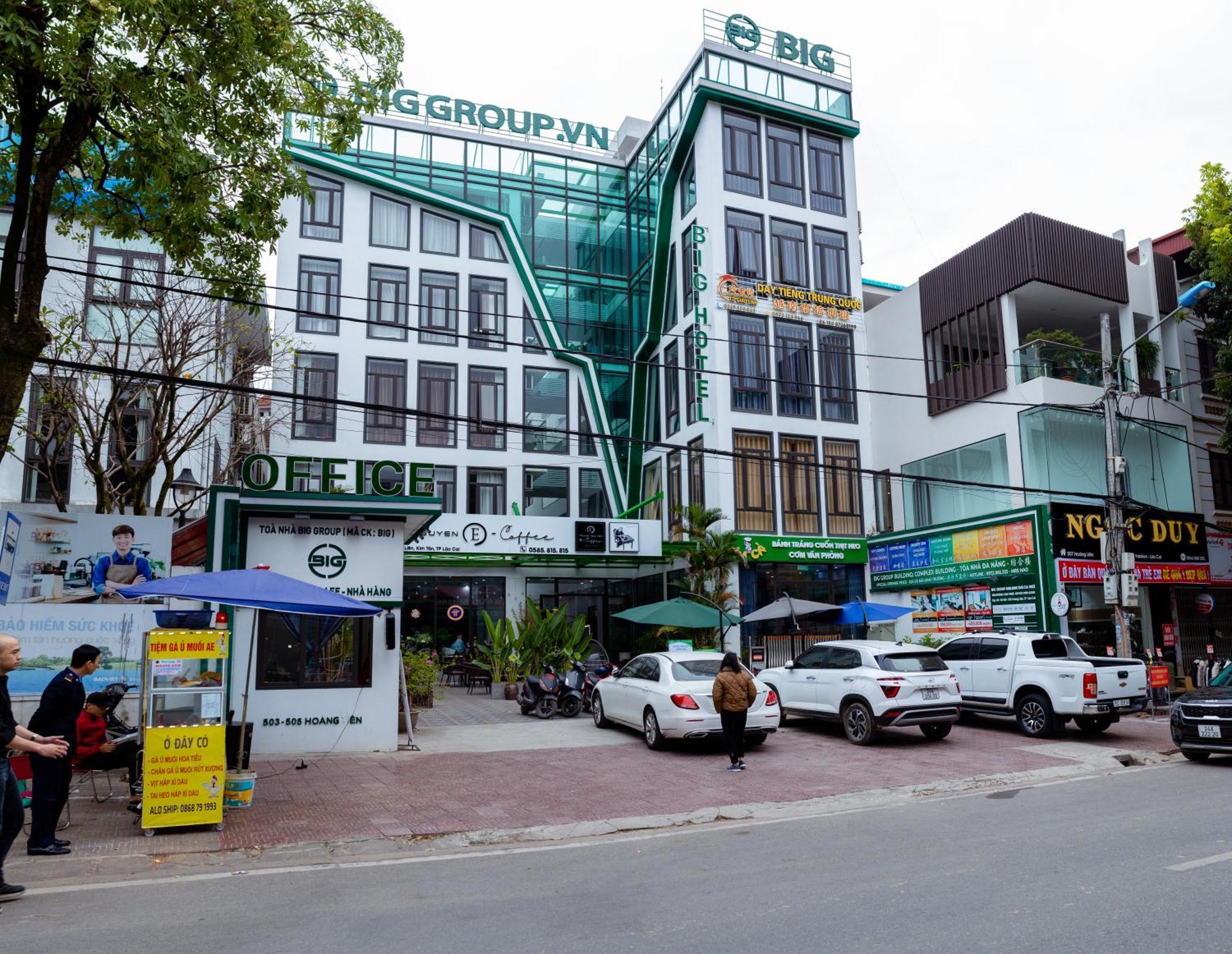 Big Hotel Lao Cai Esterno foto